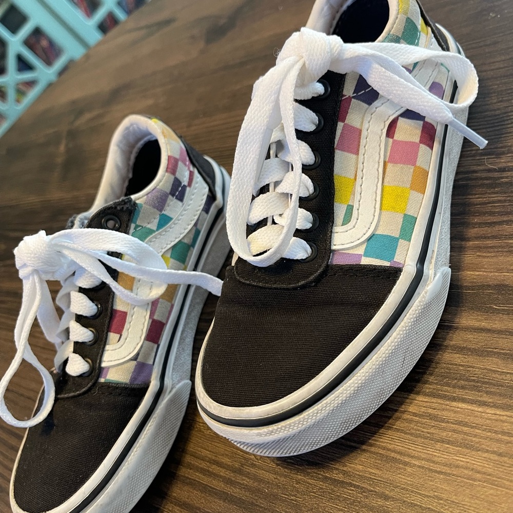 Girls Old Skool Rainbow Checkered Vans Size US Missy 12